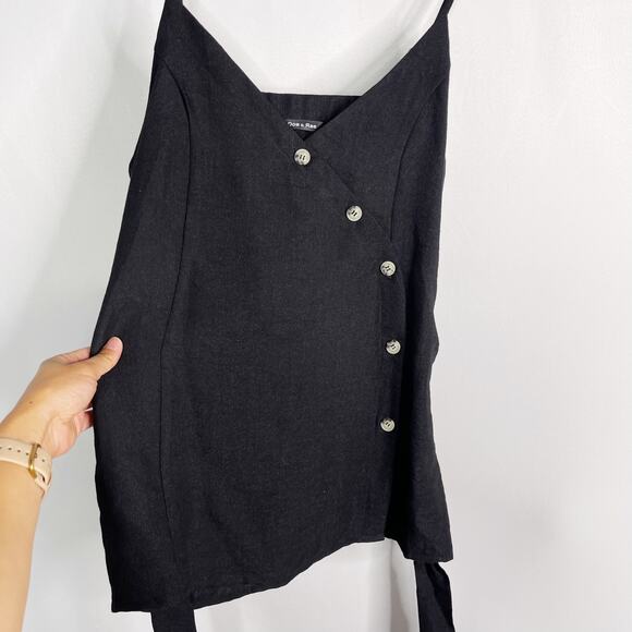 New Doe + Rae Large L Black Asymmetrical Button Detail Wrap Tank Top Tie Waist - Picture 5 of 13